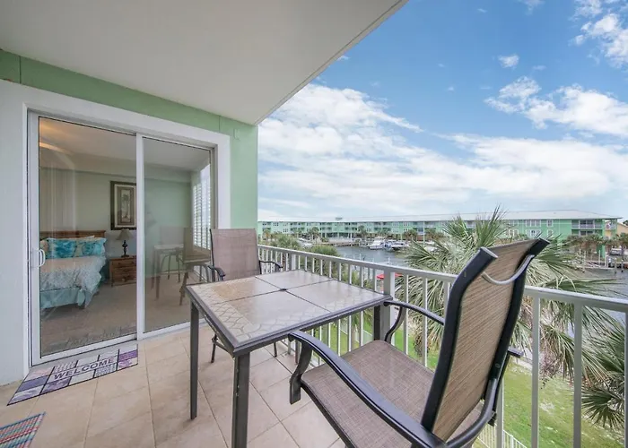 Apartment Navy Cove Harbor 1206 By Collection