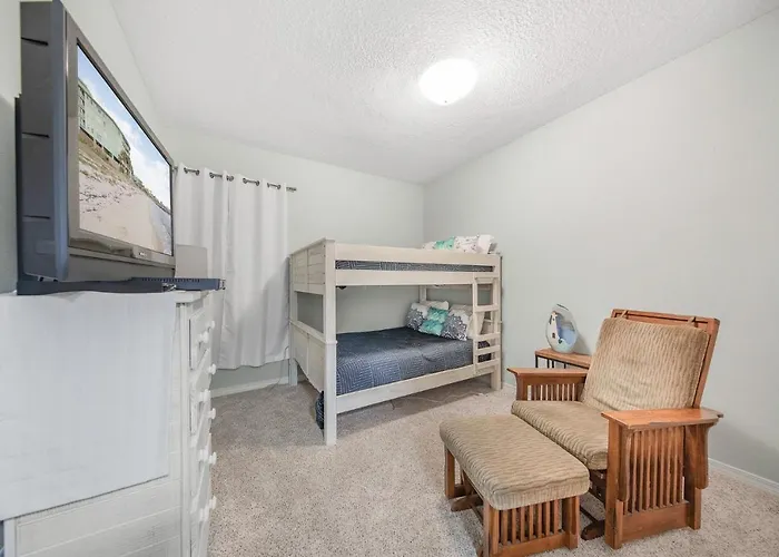 Apartment Navy Cove Harbor 1206 By Collection